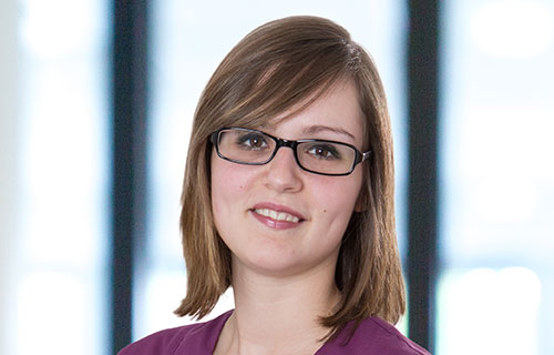 Ihre Zahnärztin in Moers Sabrina Klemenz Ihre Zahnärztin in Moers Sabrina Klemenz